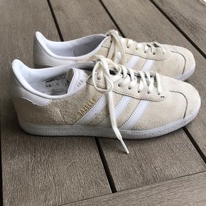 Adidas Gazelle sneakers beige / cream